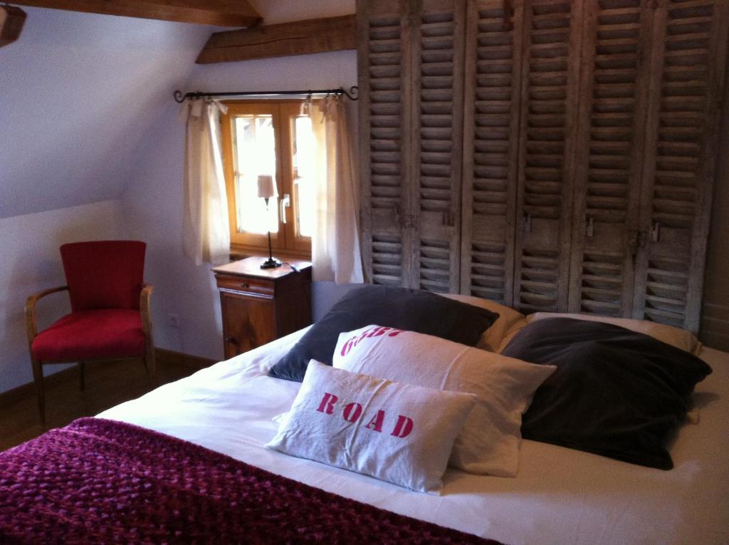 Saint-Denis-le-Ferment Chambres D'Hotes La Levriere חדר תמונה